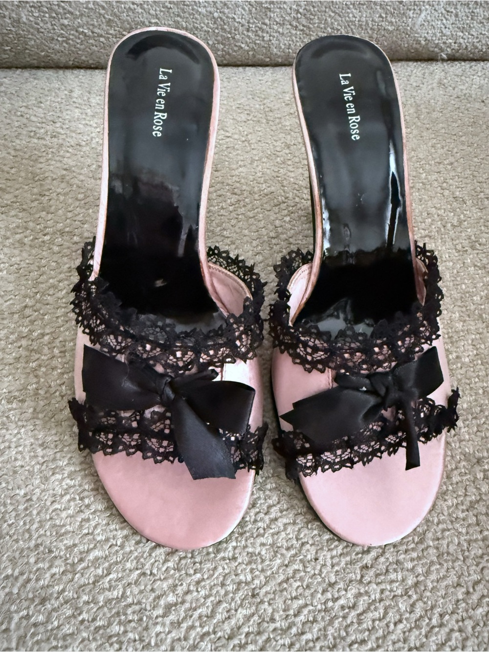 Y2K La Vie en Rose Pink Satin Heeled Sandals with Black Lace and Bow - Picture 2 of 6
